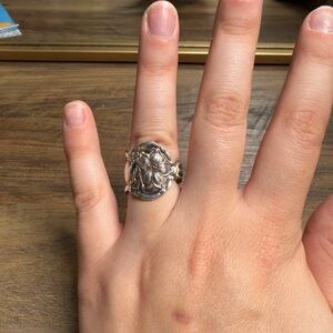 Elegant Silver Floral Spoon Ring